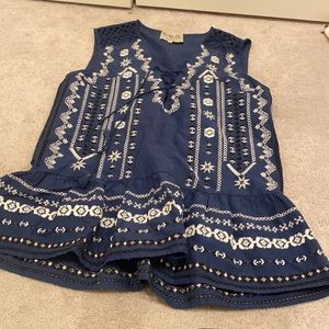 Summer sleeves sea top